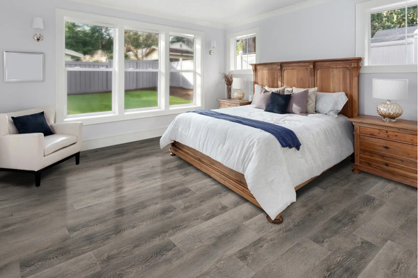 Stock-Gallery---Cali-Vinyl-Longboards--Oceanic-Oak-Room-Scene