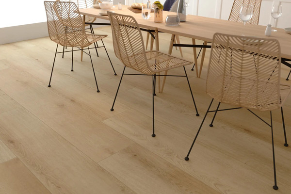 Stock-Gallery---Cali-Vinyl-Longboards---Sandbar-Oak-Room-Scene